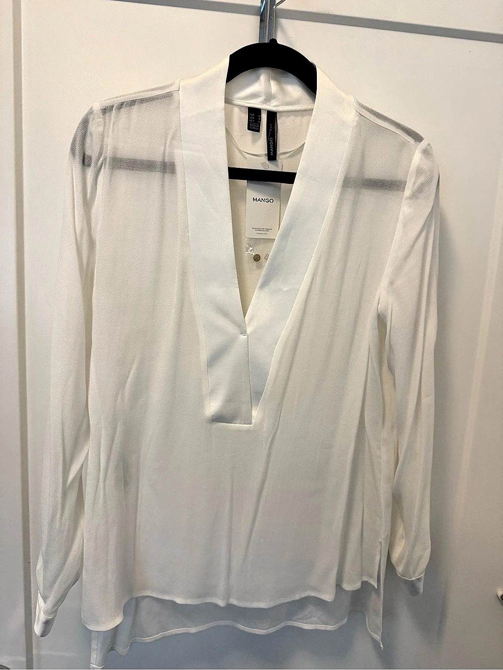 Mango White Blouse Size Medium NWT